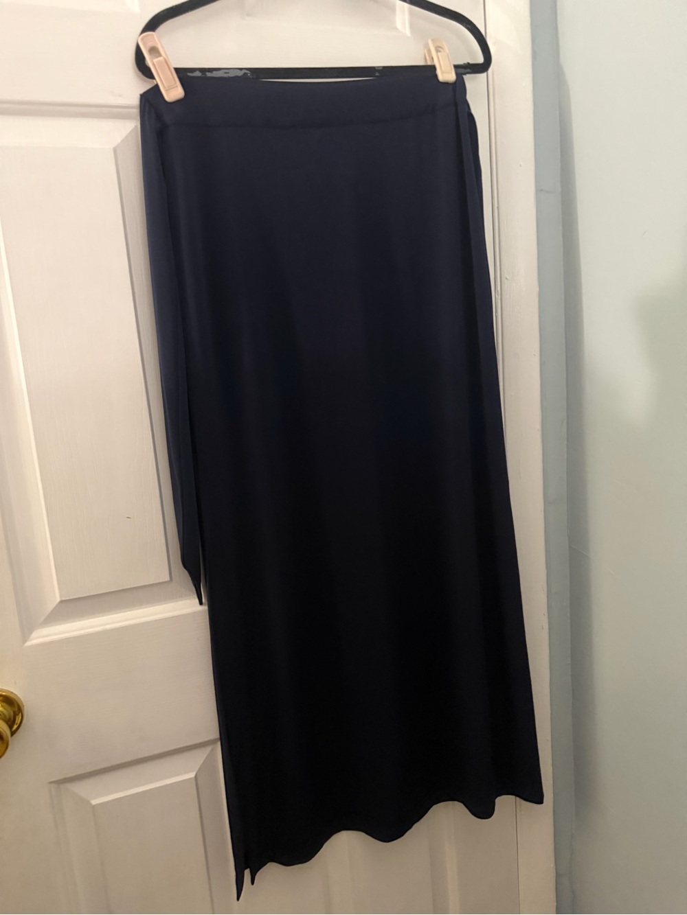 The Limited NWT Women’s Small Navy Maxi Skirt Stretch Pull On $59.95